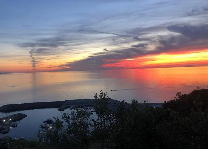 別荘 Tenuta Taurianum Panoramichouse E Panoramicb&b